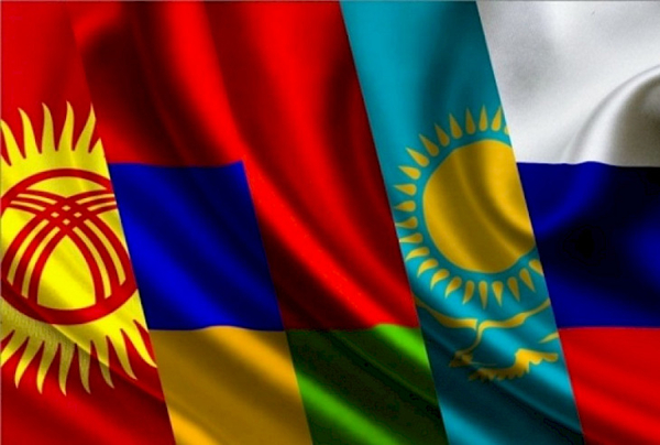 吉尔吉斯斯坦总统支持中亚国家加入欧亚经济联盟